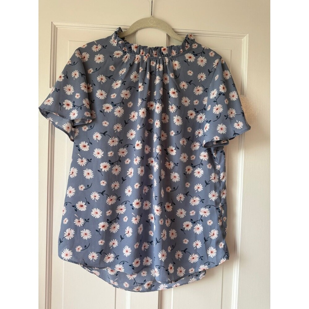 Cooper & Ella Dusty Blue Daisy Ruffle-Neck Top Medium